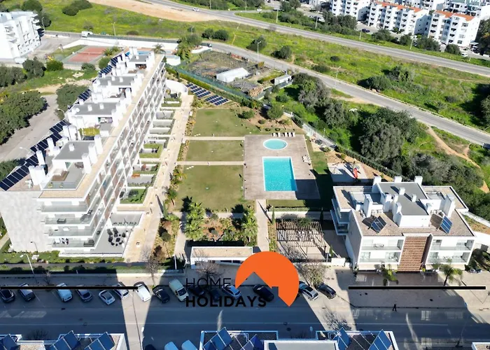 #090 Correeira By Holidays Apartment