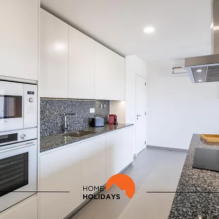 #090 Correeira By Holidays Apartman *