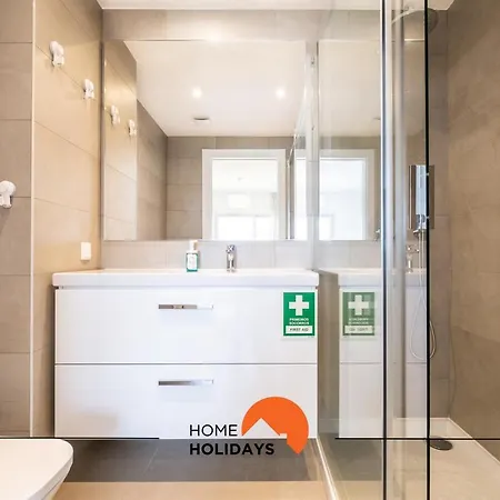 #090 Correeira By Holidays Apartman *